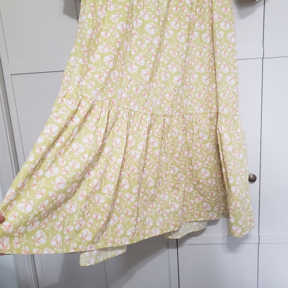 Floral Yellow Maxi Dress - Picture 4 of 11